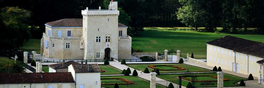 Château La Tour Carnet